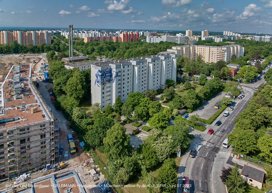 07.06.2023 - Graffiti aus der Luft und Ebene am Karl-Marx-Ring in Neuperlach